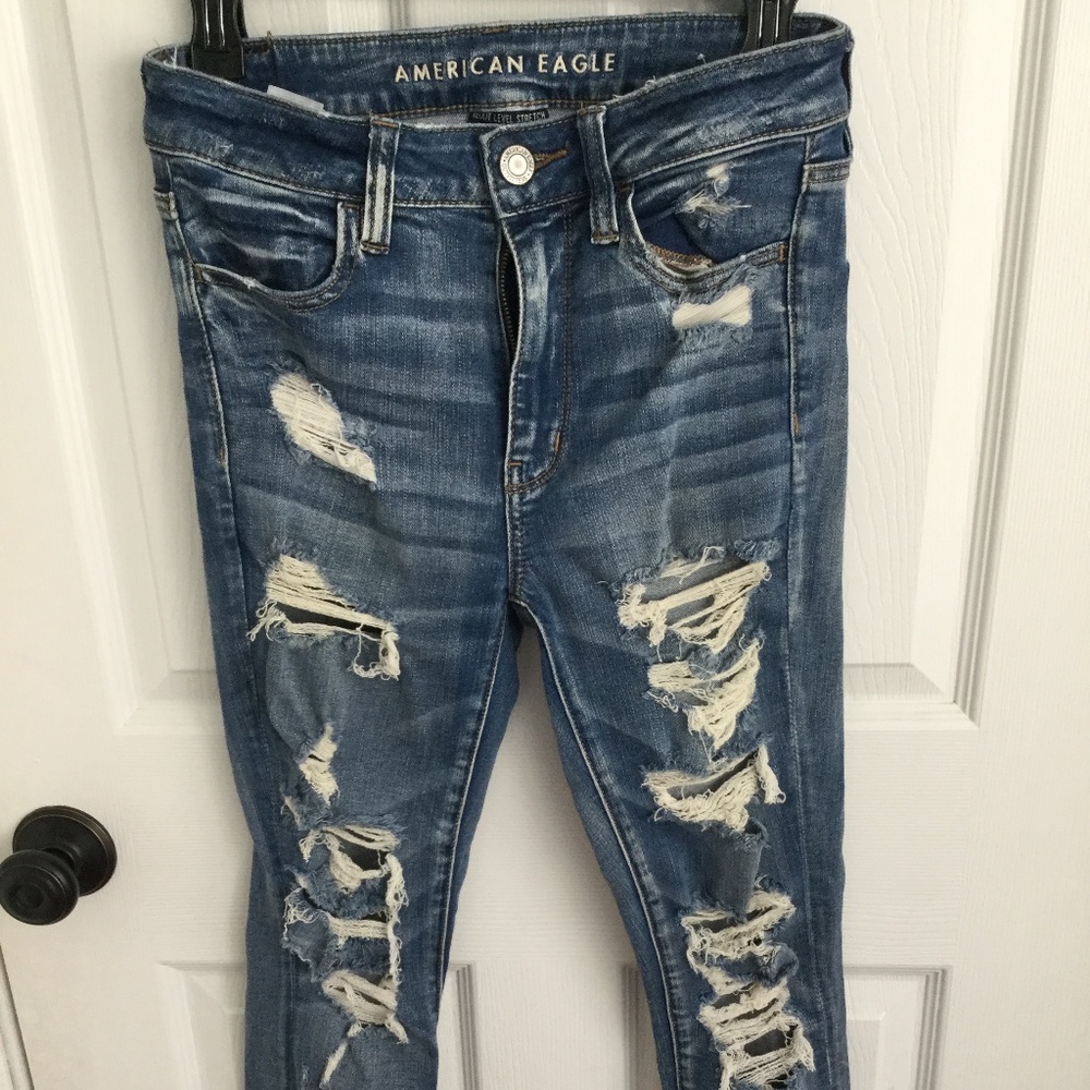 American Eagle next level stretch jeans -ripped style size 6 regular
